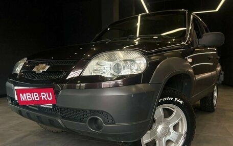 Chevrolet Niva I рестайлинг, 2011 год, 570 000 рублей, 1 фотография