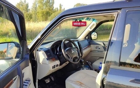 Mitsubishi Pajero IV, 2008 год, 1 300 000 рублей, 6 фотография