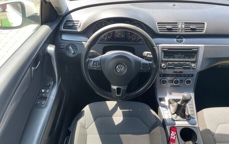 Volkswagen Passat B7, 2013 год, 990 000 рублей, 20 фотография