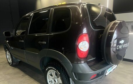 Chevrolet Niva I рестайлинг, 2011 год, 570 000 рублей, 7 фотография