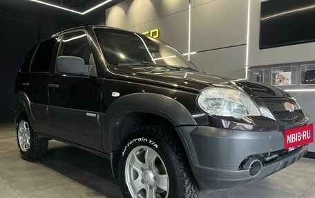 Chevrolet Niva I рестайлинг, 2011 год, 570 000 рублей, 4 фотография