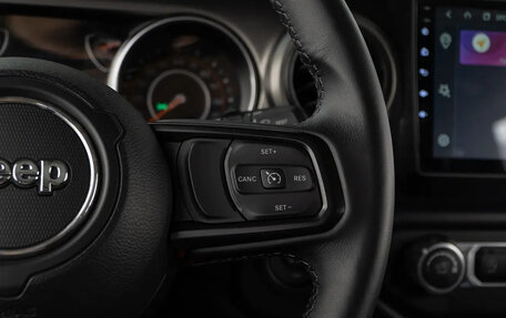 Jeep Wrangler, 2022 год, 4 300 000 рублей, 9 фотография