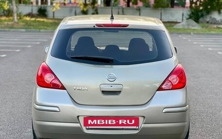 Nissan Tiida, 2011 год, 750 000 рублей, 4 фотография