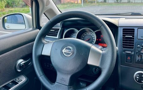 Nissan Tiida, 2011 год, 750 000 рублей, 17 фотография