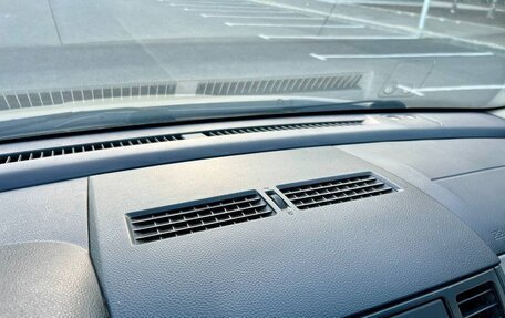 Nissan Tiida, 2011 год, 750 000 рублей, 29 фотография