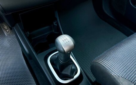 Nissan Tiida, 2011 год, 750 000 рублей, 27 фотография