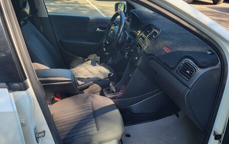 Volkswagen Polo VI (EU Market), 2016 год, 410 000 рублей, 8 фотография