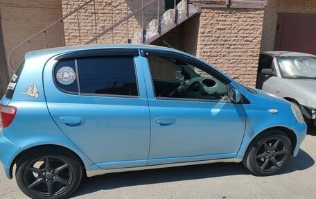 Toyota Vitz, 2001 год, 550 000 рублей, 1 фотография