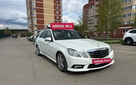 Mercedes-Benz E-Класс, 2011 год, 2 200 000 рублей, 4 фотография