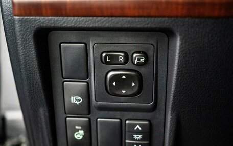 Toyota Land Cruiser Prado 150 рестайлинг 2, 2017 год, 4 785 000 рублей, 15 фотография