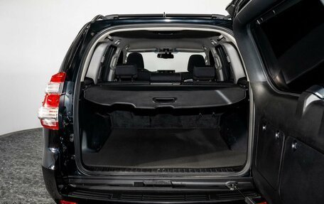 Toyota Land Cruiser Prado 150 рестайлинг 2, 2017 год, 4 785 000 рублей, 17 фотография
