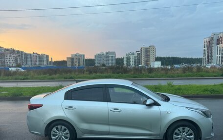 KIA Rio IV, 2019 год, 1 100 000 рублей, 4 фотография