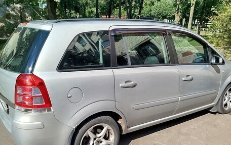 Opel Zafira B, 2008 год, 650 000 рублей, 9 фотография