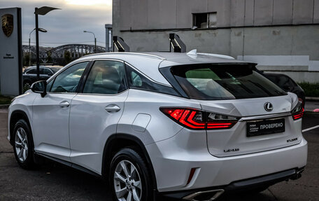 Lexus RX IV рестайлинг, 2017 год, 3 199 000 рублей, 9 фотография