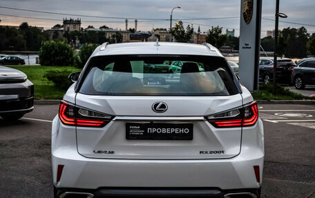 Lexus RX IV рестайлинг, 2017 год, 3 199 000 рублей, 8 фотография