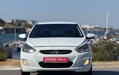 Hyundai Solaris II рестайлинг, 2012 год, 800 000 рублей, 1 фотография