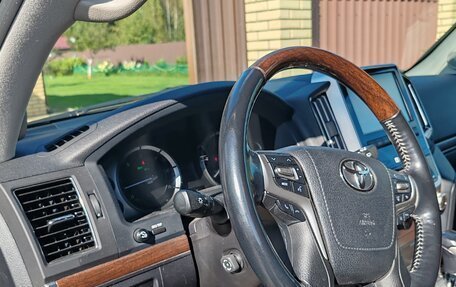 Toyota Land Cruiser 200, 2018 год, 8 200 000 рублей, 8 фотография