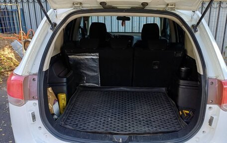 Mitsubishi Outlander III рестайлинг 3, 2013 год, 1 075 000 рублей, 5 фотография