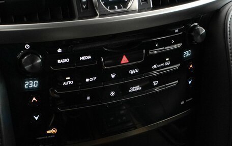 Lexus LX III, 2017 год, 7 505 900 рублей, 8 фотография