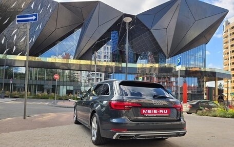 Audi A4, 2018 год, 2 650 000 рублей, 6 фотография