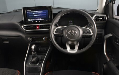 Toyota Raize I, 2020 год, 1 630 000 рублей, 6 фотография