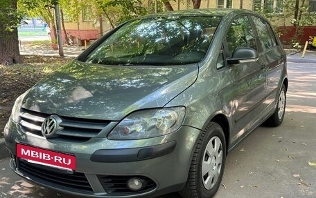 Volkswagen Golf Plus I, 2008 год, 490 000 рублей, 3 фотография
