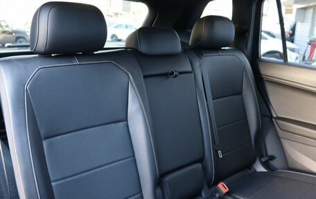 Volkswagen Tiguan II, 2021 год, 3 500 000 рублей, 16 фотография