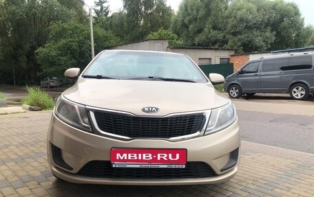 KIA Rio III рестайлинг, 2012 год, 799 000 рублей, 1 фотография