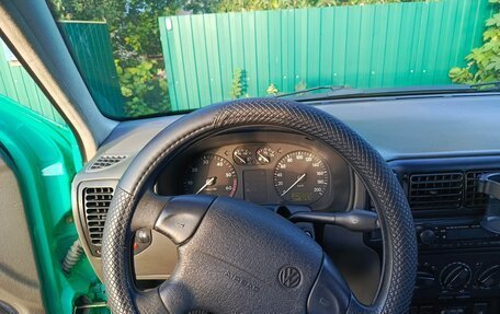Volkswagen Polo III рестайлинг, 1998 год, 370 000 рублей, 5 фотография