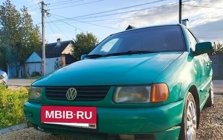 Volkswagen Polo III рестайлинг, 1998 год, 370 000 рублей, 3 фотография