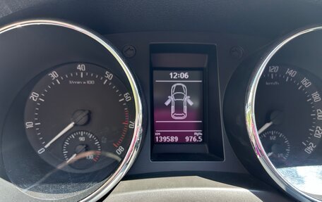 Skoda Yeti I рестайлинг, 2016 год, 1 500 000 рублей, 27 фотография