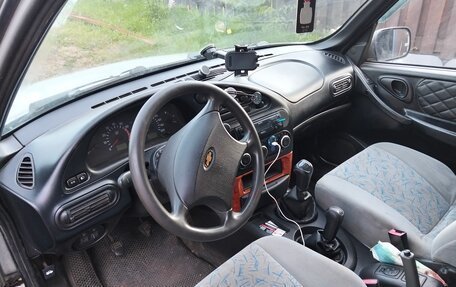 Chevrolet Niva I рестайлинг, 2003 год, 350 000 рублей, 5 фотография