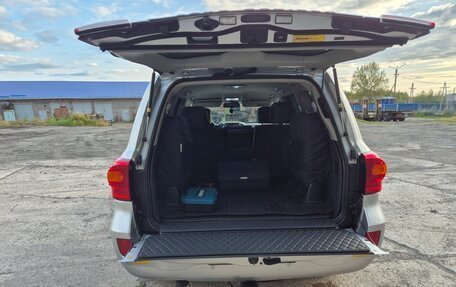 Toyota Land Cruiser 200, 2012 год, 3 550 000 рублей, 9 фотография