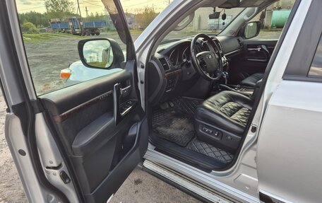 Toyota Land Cruiser 200, 2012 год, 3 550 000 рублей, 7 фотография