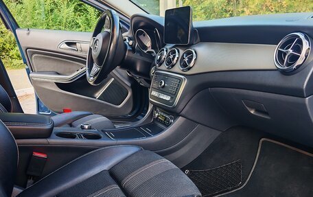 Mercedes-Benz GLA, 2019 год, 2 400 000 рублей, 6 фотография