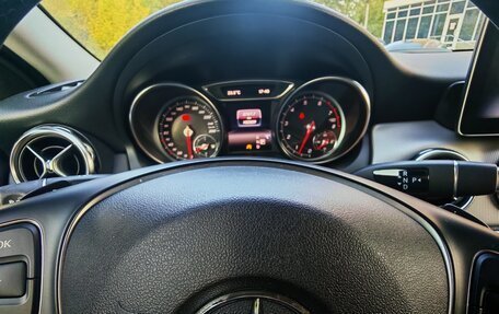 Mercedes-Benz GLA, 2019 год, 2 400 000 рублей, 8 фотография