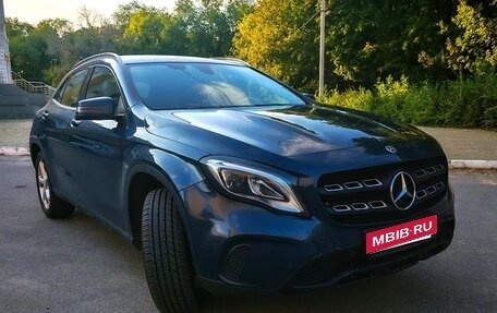Mercedes-Benz GLA, 2019 год, 2 400 000 рублей, 2 фотография