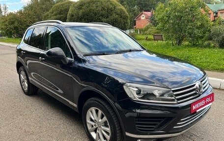 Volkswagen Touareg III, 2015 год, 3 190 000 рублей, 9 фотография