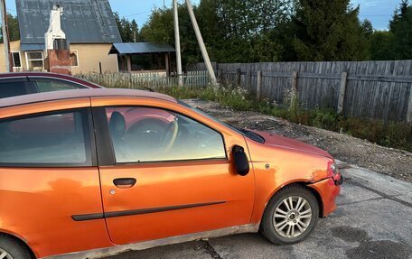 Fiat Punto III Punto Evo рестайлинг, 2000 год, 125 000 рублей, 10 фотография