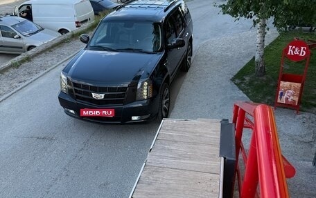 Cadillac Escalade III, 2013 год, 3 100 000 рублей, 5 фотография