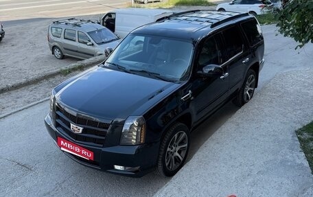 Cadillac Escalade III, 2013 год, 3 100 000 рублей, 2 фотография