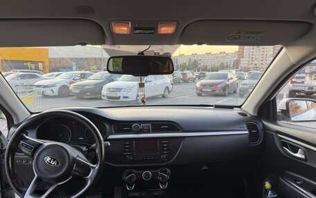 KIA Rio IV, 2018 год, 1 390 000 рублей, 12 фотография