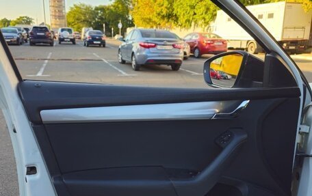 Skoda Octavia, 2017 год, 950 000 рублей, 12 фотография