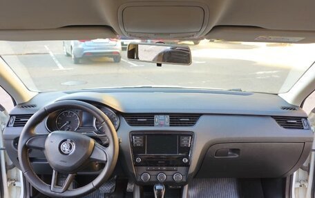 Skoda Octavia, 2017 год, 950 000 рублей, 16 фотография