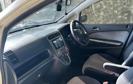 Honda Stream I рестайлинг, 2001 год, 520 000 рублей, 22 фотография