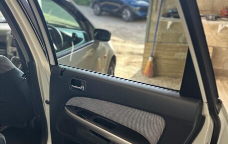 Honda Stream I рестайлинг, 2001 год, 520 000 рублей, 18 фотография