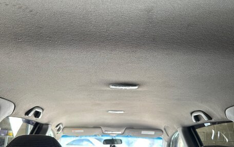 Honda Stream I рестайлинг, 2001 год, 520 000 рублей, 27 фотография