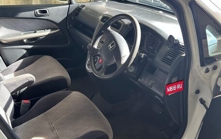 Honda Stream I рестайлинг, 2001 год, 520 000 рублей, 24 фотография