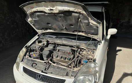 Honda Stream I рестайлинг, 2001 год, 520 000 рублей, 31 фотография