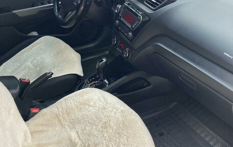 KIA Rio III рестайлинг, 2013 год, 990 000 рублей, 2 фотография